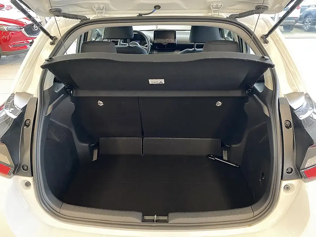 Mazda 2 1.5 AUT Hybrid - Thumbnail 7