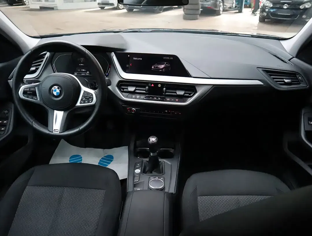 BMW 118 Advantage - Thumbnail 11