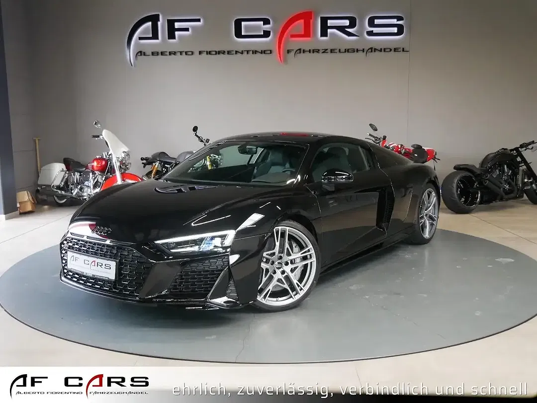 Audi R8 5.2 performance Coupe - foto 1