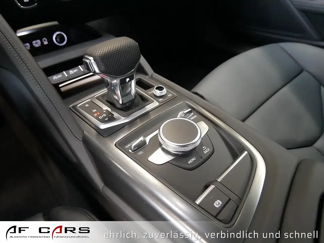 Audi R8 5.2 performance Coupe - Thumbnail 14