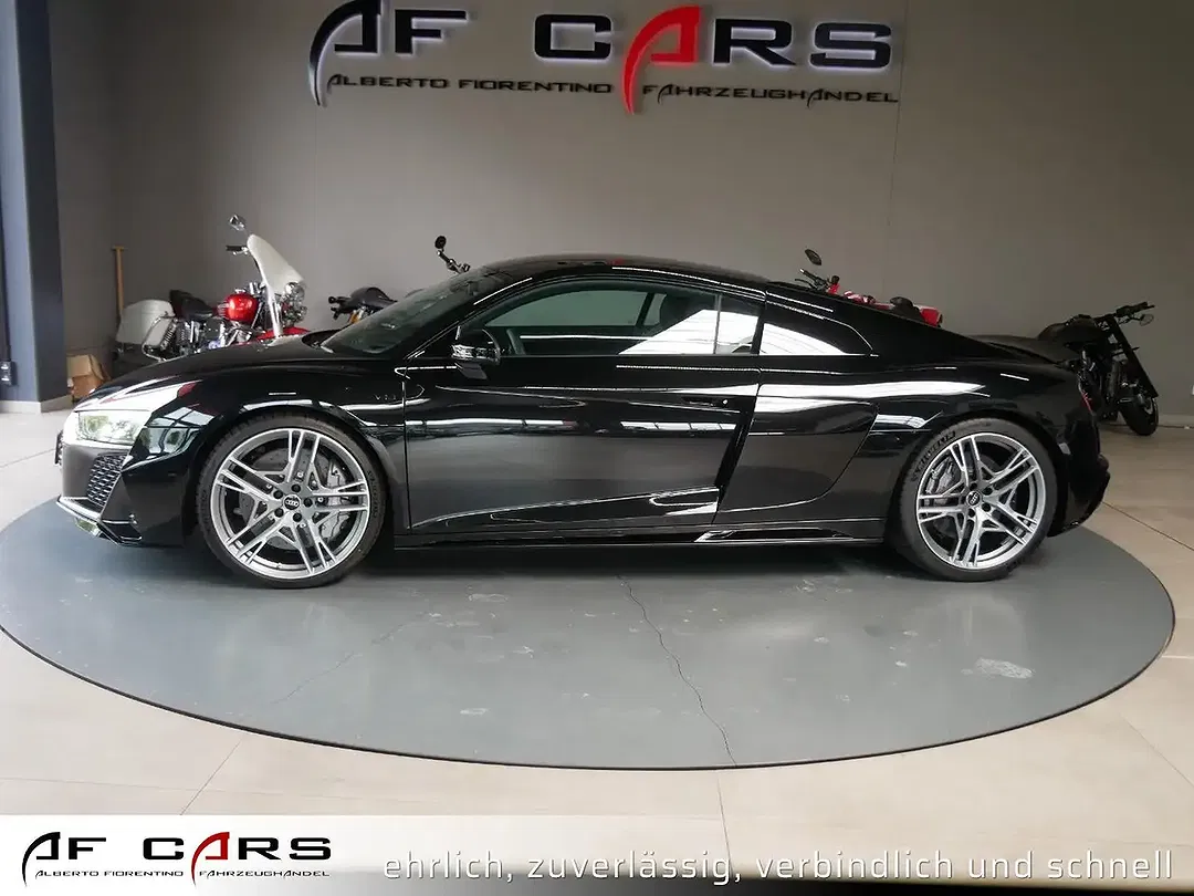 Audi R8 5.2 performance Coupe - Thumbnail 4