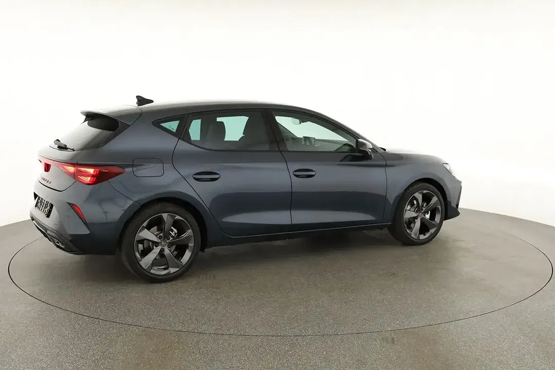 CUPRA Leon 1.5 eTSI DSG - Thumbnail 18