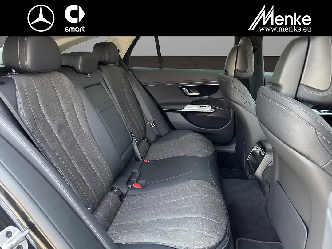 Mercedes-Benz E 300 - Thumbnail 10