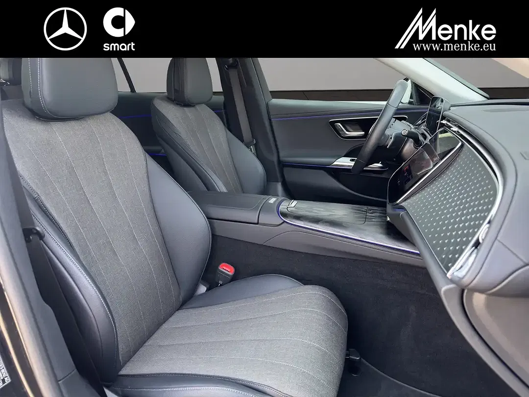 Mercedes-Benz E 300 - Thumbnail 9