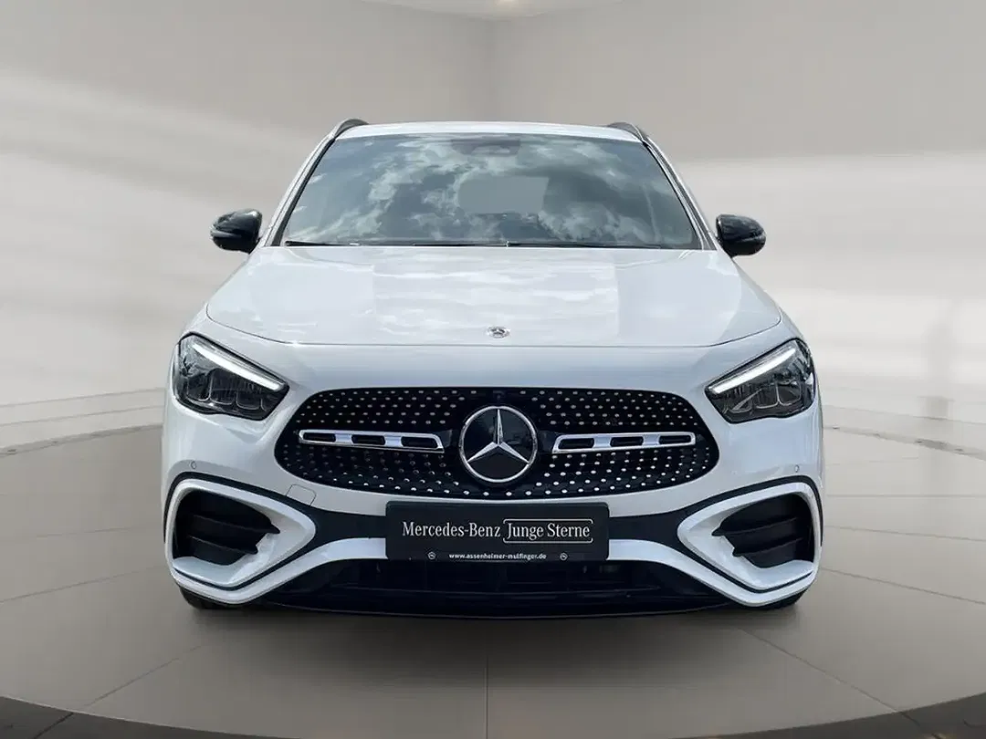 Mercedes-Benz GLA 180 AMG MBUX Night - Thumbnail 5