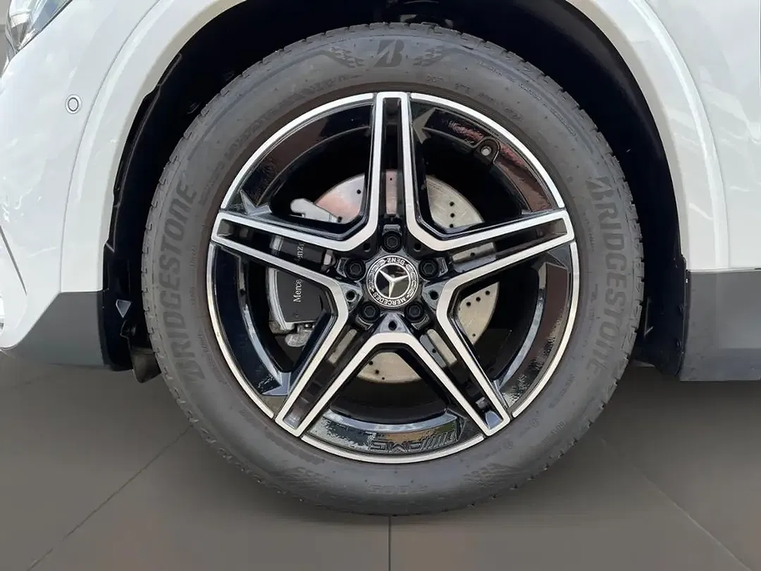 Mercedes-Benz GLA 180 AMG MBUX Night - Thumbnail 6