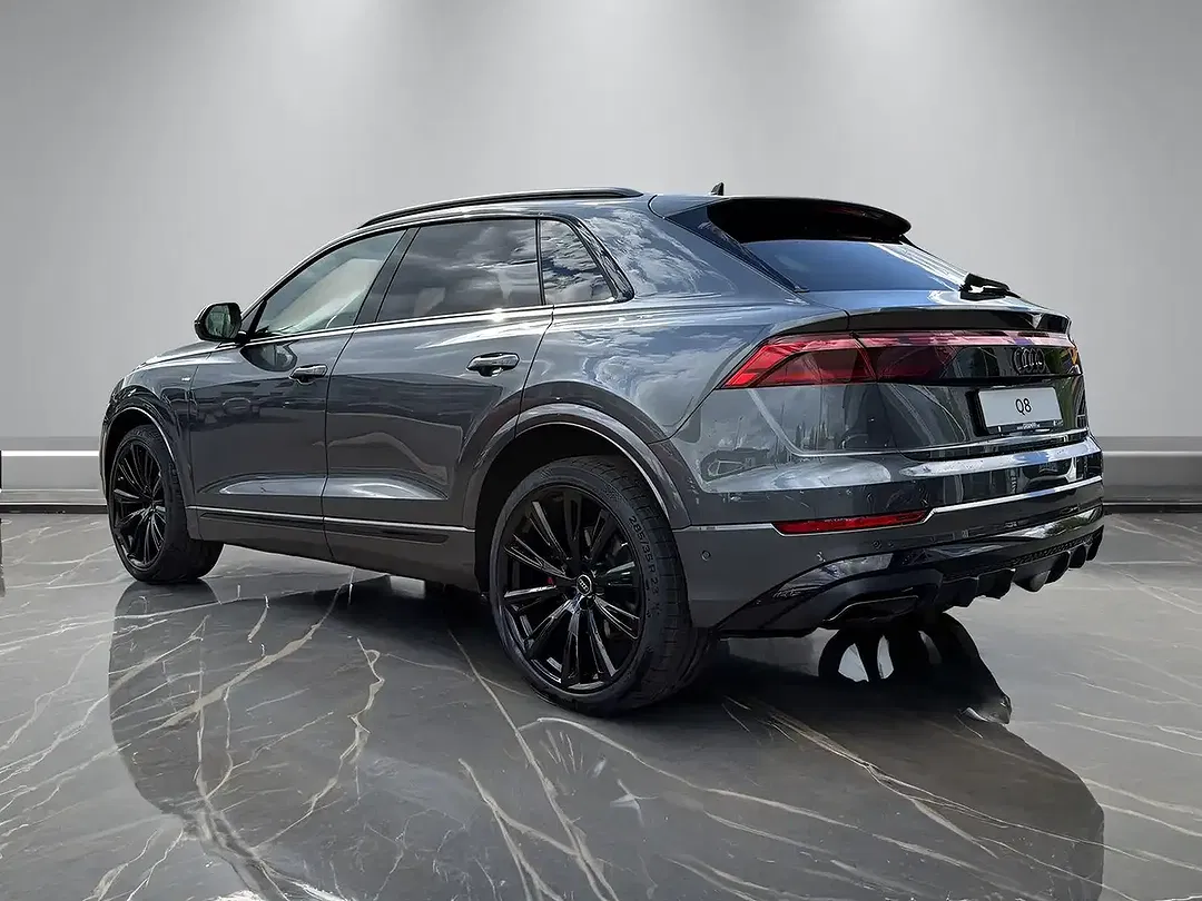 Audi Q8 TDI quattro - Thumbnail 11