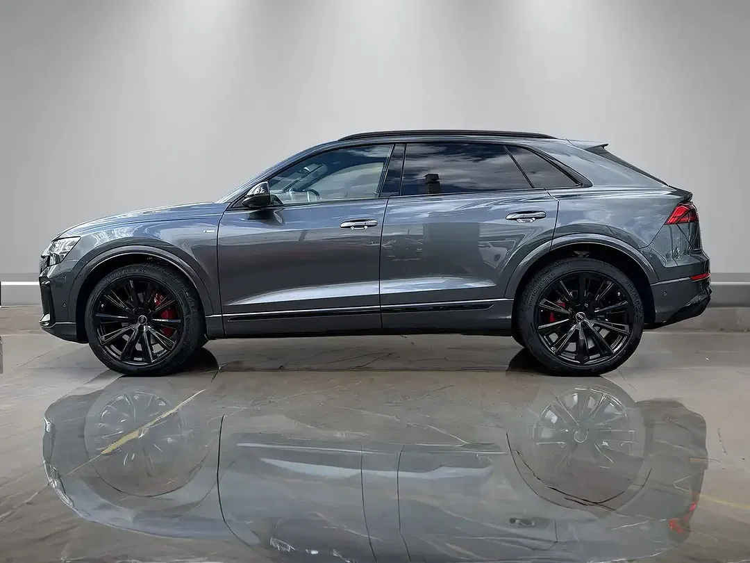 Audi Q8 TDI quattro - Thumbnail 5