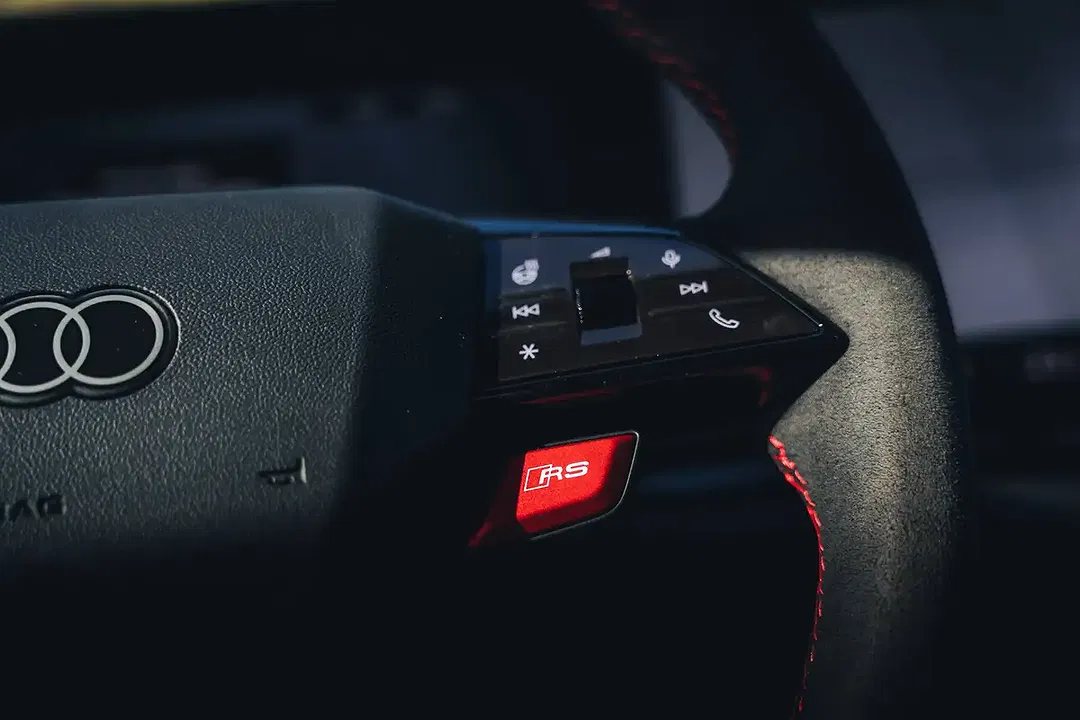Audi RS5 quattro Avant - foto 15