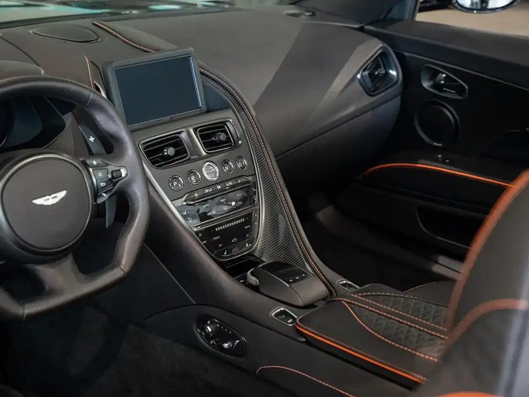 Aston Martin DBS Volante - Thumbnail 10
