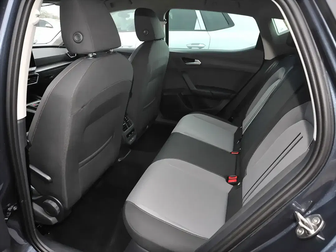 SEAT Leon 1.5 eTSI DSG Style Edition - Thumbnail 8