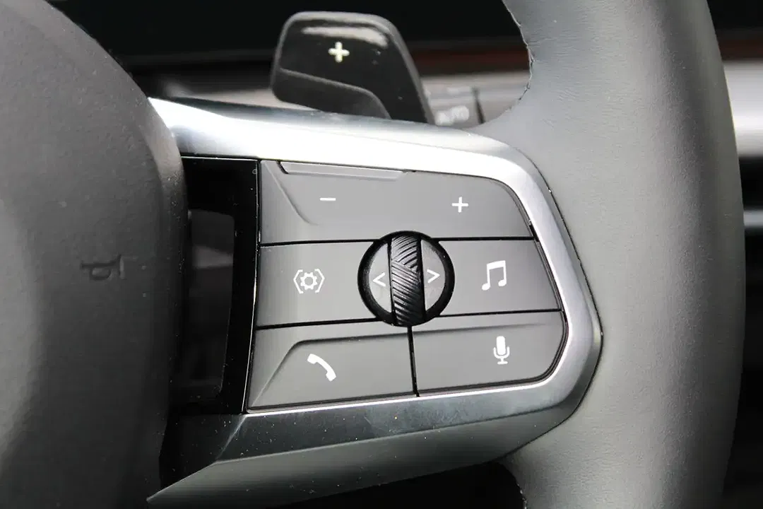 BMW X1 xDrive M Sport - Thumbnail 12