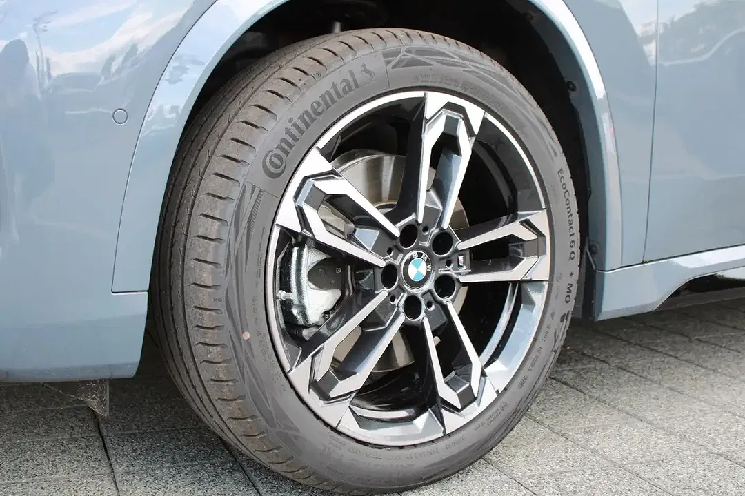 BMW X1 xDrive M Sport - Thumbnail 5