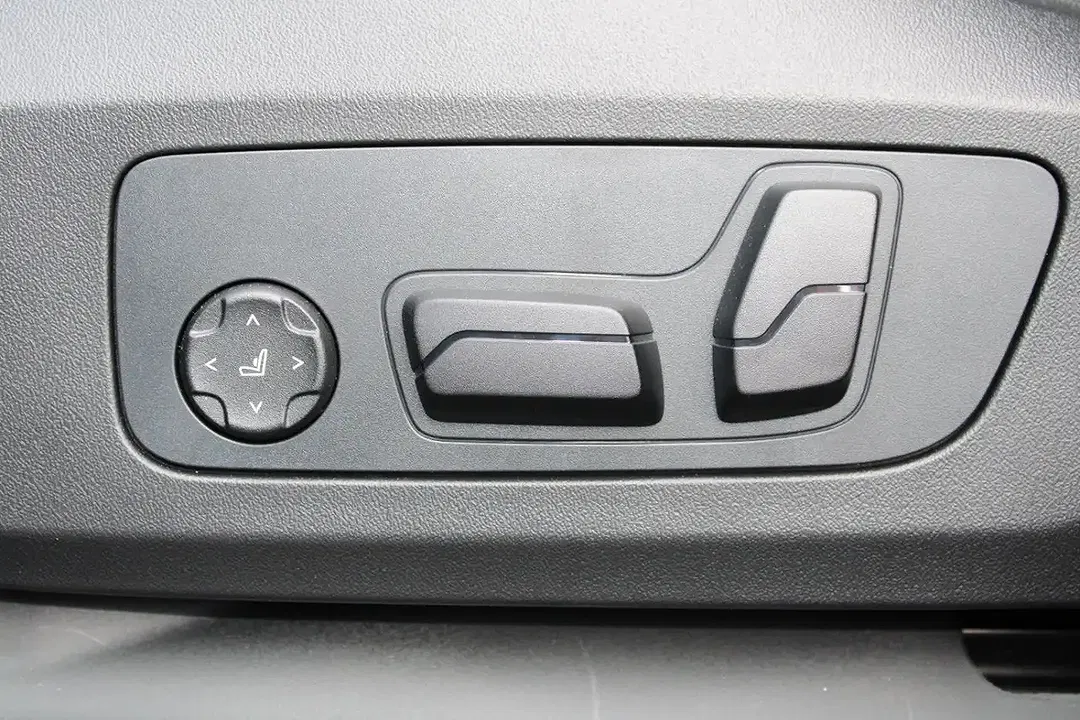 BMW X1 xDrive M Sport - Thumbnail 8
