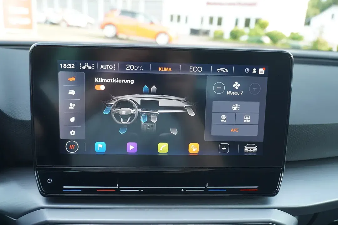 SEAT Leon 1.4 PHEV DSG FR - Thumbnail 13