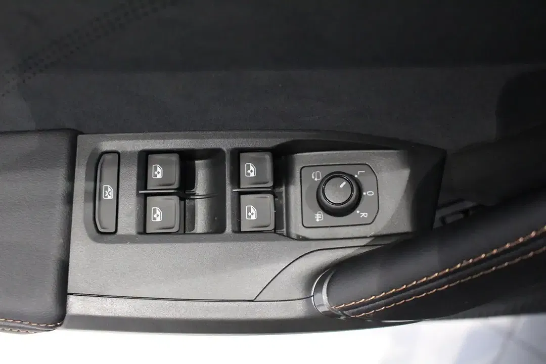 CUPRA Formentor 1.5 TSI PHEV - Thumbnail 11