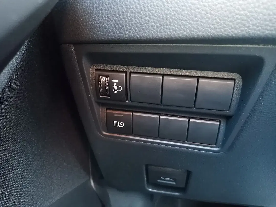 Toyota Yaris Hybrid Comfort - Thumbnail 13