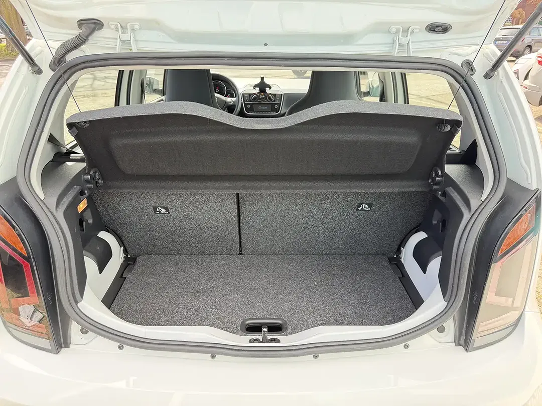 Volkswagen up! 1.0 - Thumbnail 6