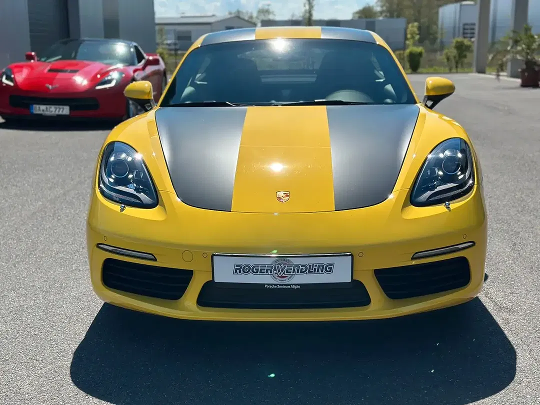 Porsche Cayman - Thumbnail 3