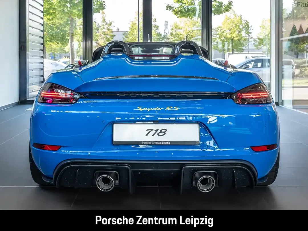 Porsche 718 Spyder RS Weissach - Thumbnail 5