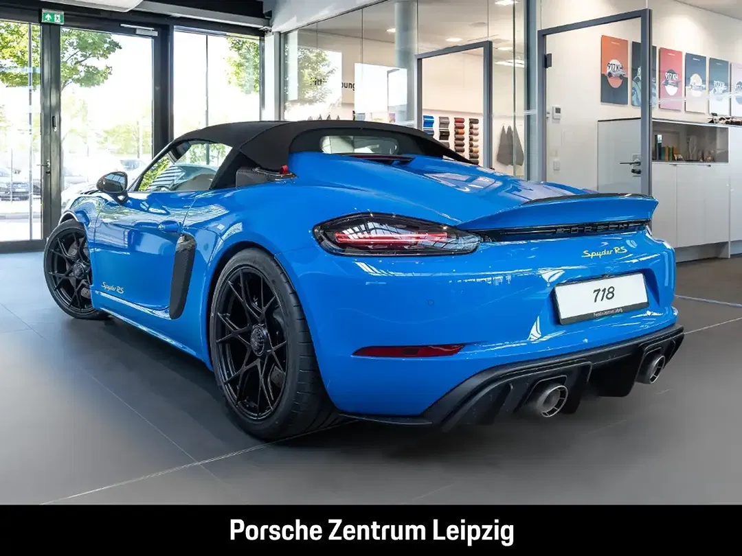 Porsche 718 Spyder RS Weissach - Thumbnail 7