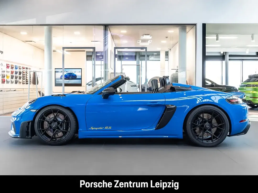 Porsche 718 Spyder RS Weissach - Thumbnail 9