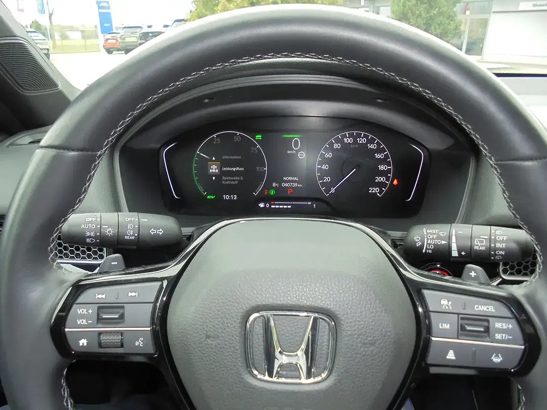 Honda Civic e:HEV Sport - Thumbnail 6
