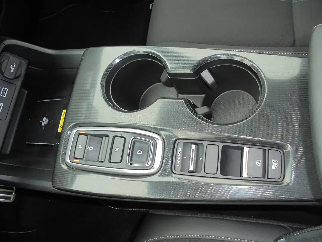Honda Civic e:HEV Sport - Thumbnail 8
