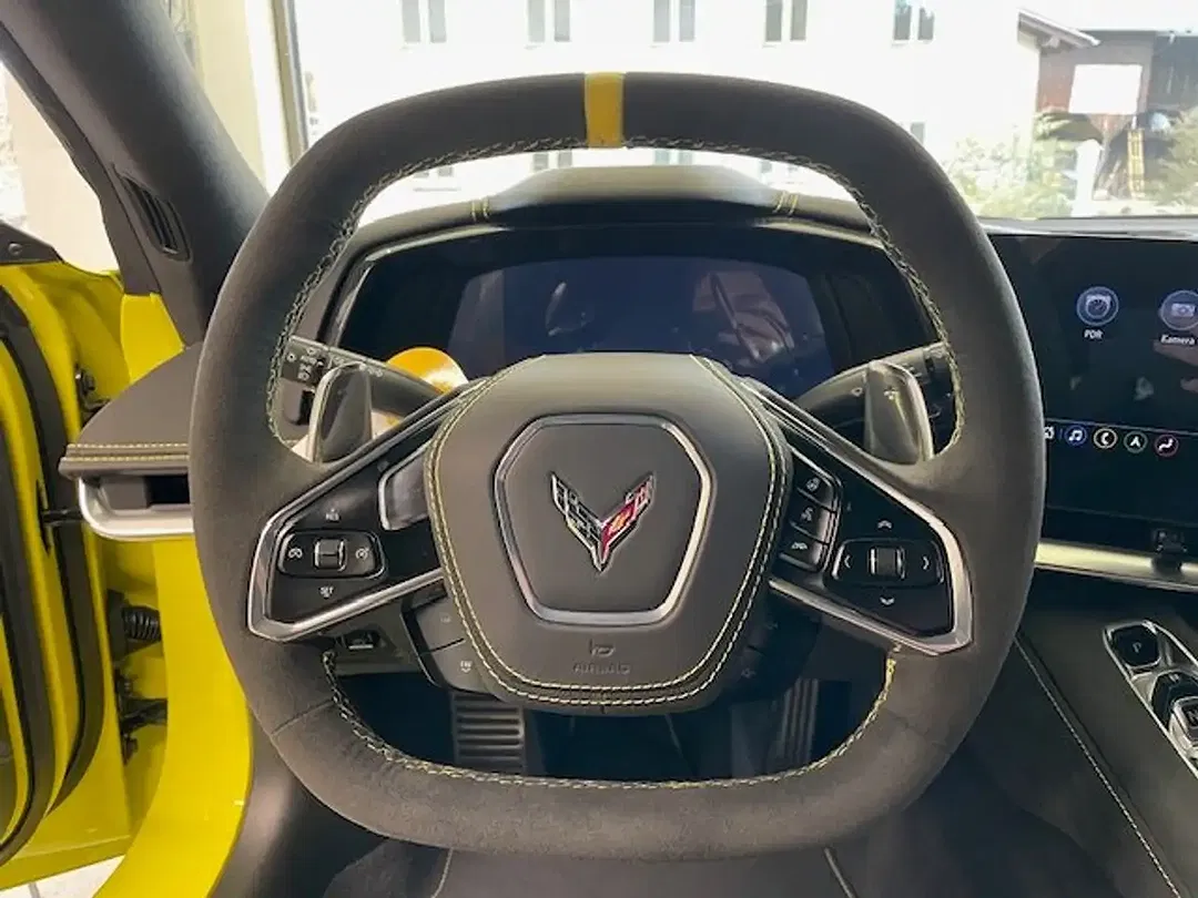 Corvette C8 Coupe 3LT - Thumbnail 11