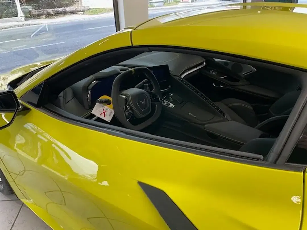 Corvette C8 Coupe 3LT - Thumbnail 5