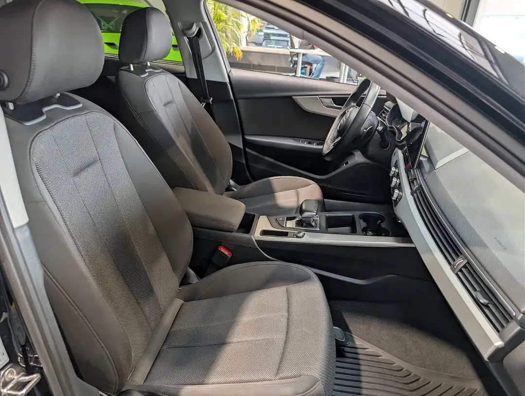 Audi A4 35 TFSI S tronic Avant - Thumbnail 11