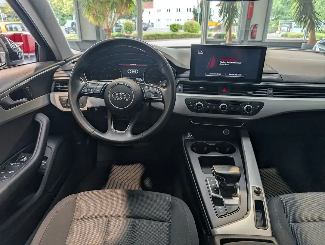 Audi A4 35 TFSI S tronic Avant - Thumbnail 7