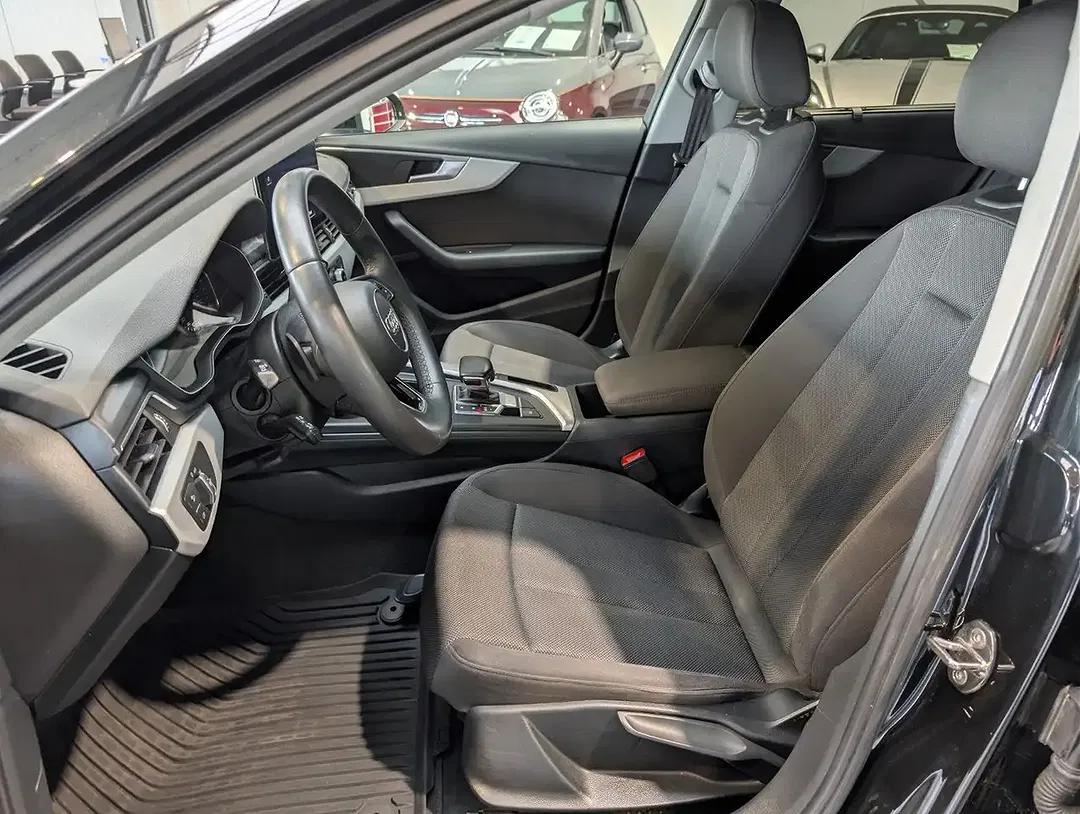 Audi A4 35 TFSI S tronic Avant - Thumbnail 8
