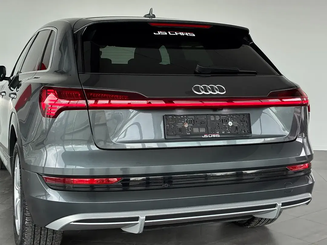 Audi e-tron 50 quattro S line - Thumbnail 13