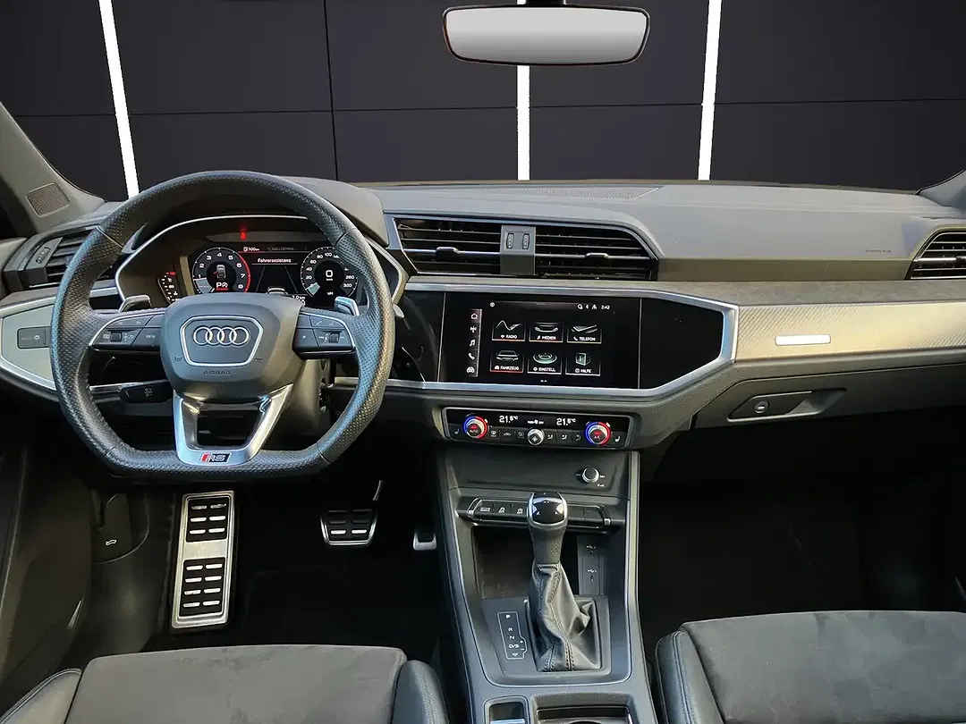 Audi RS Q3 2.5 TFSI quattro Sportback - Thumbnail 13