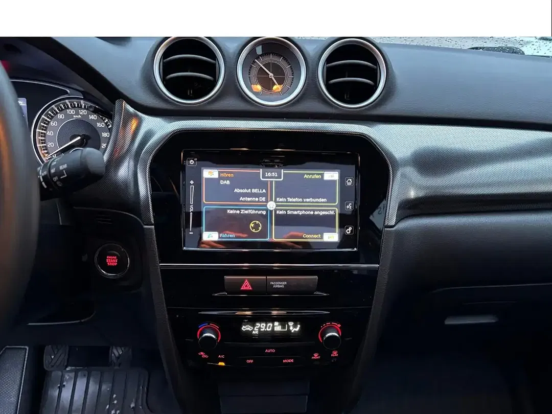 Suzuki Vitara MHEV 1.4 4x4 Comfort+ - Thumbnail 12