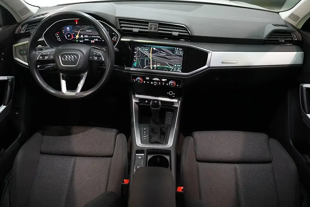Audi Q3 35 TFSI AUT - Thumbnail 7