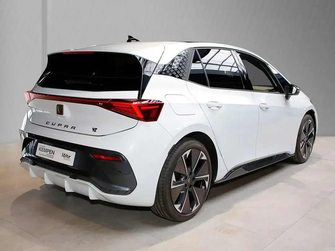 CUPRA Born - Thumbnail 4