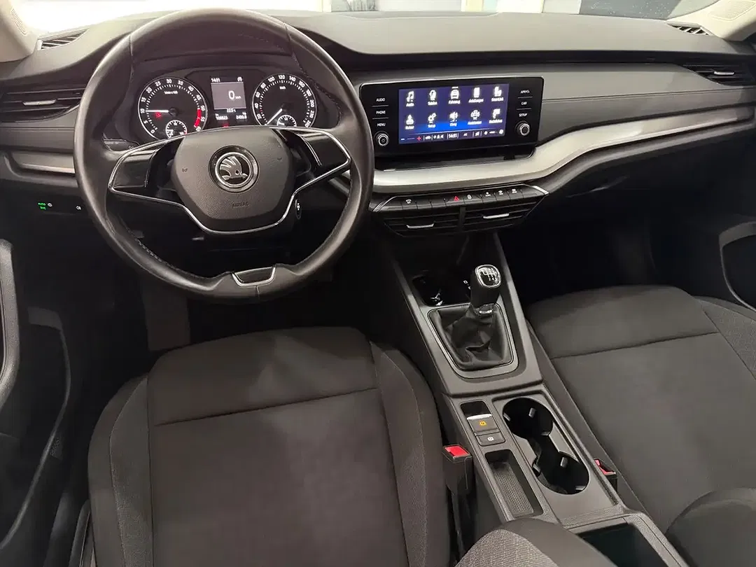 Skoda Octavia Combi Active - Thumbnail 7