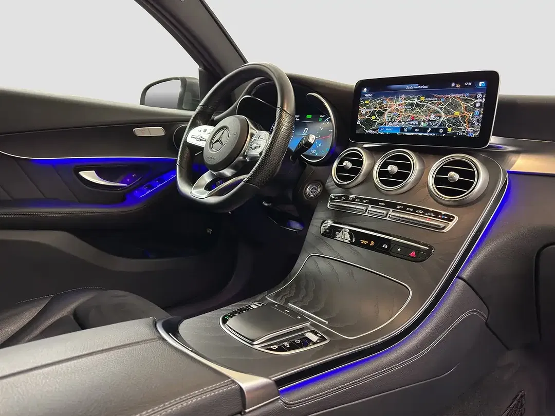 Mercedes-Benz GLC 300 4MATIC - Thumbnail 14