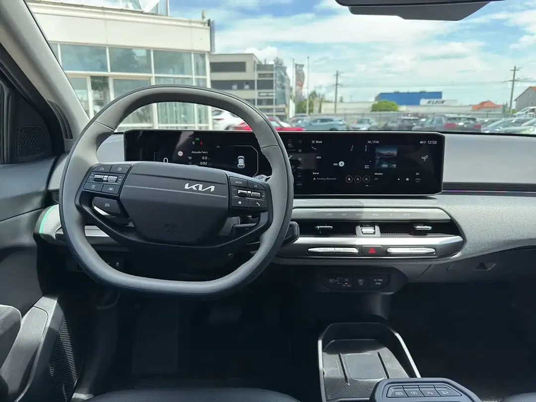 Kia EV4 81.4 kWh Earth Plus - Thumbnail 9