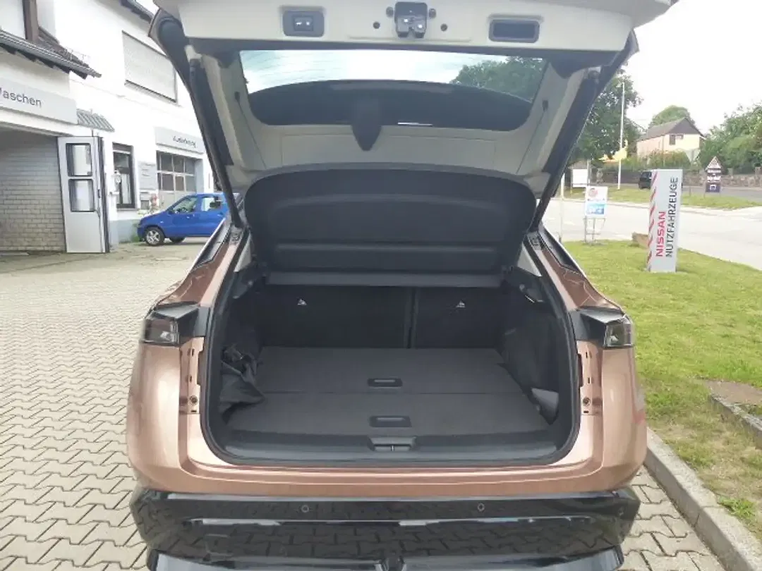 Nissan Ariya Evolve - Thumbnail 10