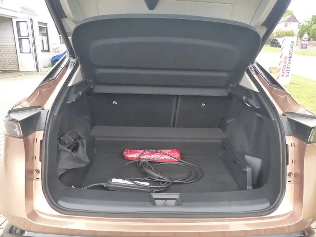 Nissan Ariya Evolve - Thumbnail 11