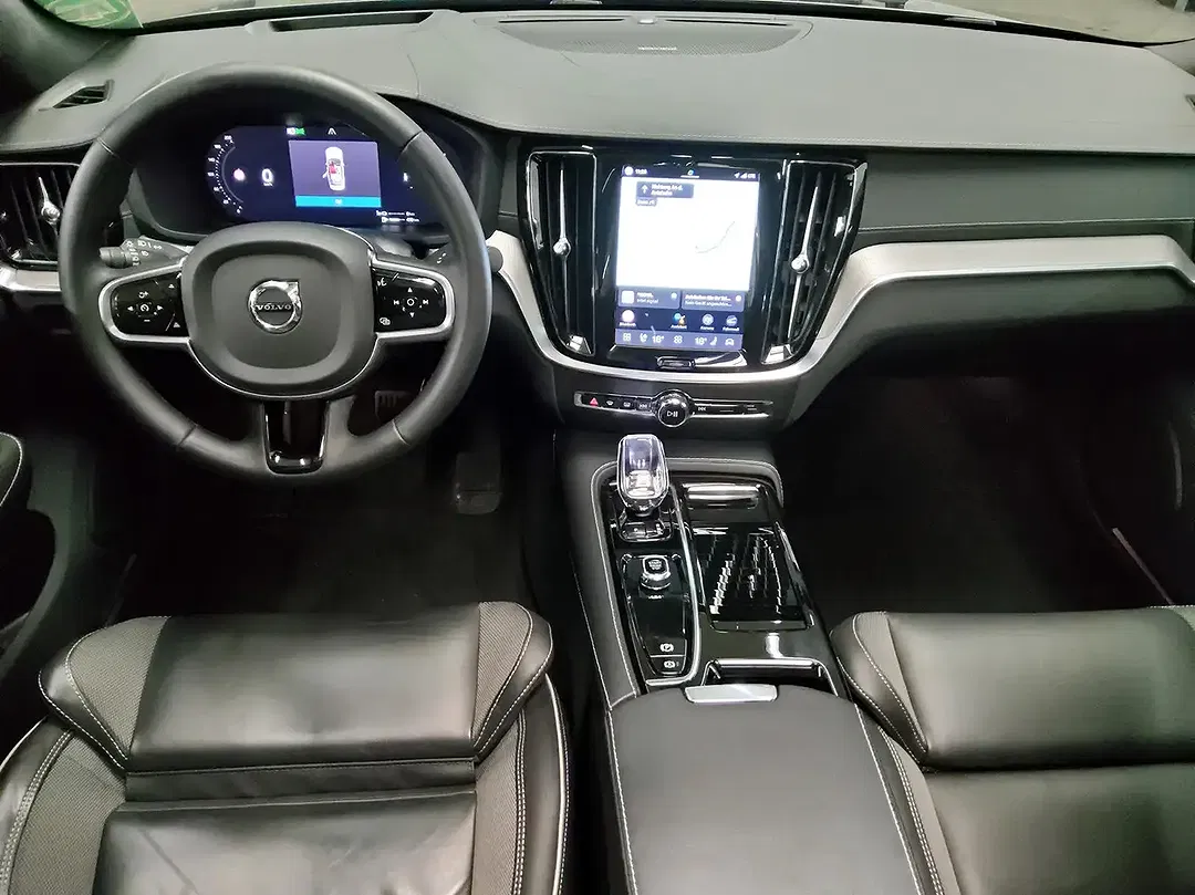 Volvo S60 T8 Hybrid AWD Ultimate Dark - Thumbnail 5