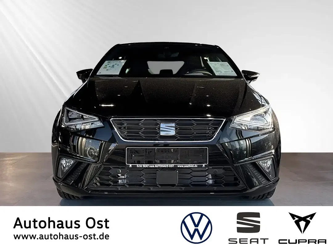 SEAT Ibiza 1.0 TSI DSG FR Black Edition - foto 2