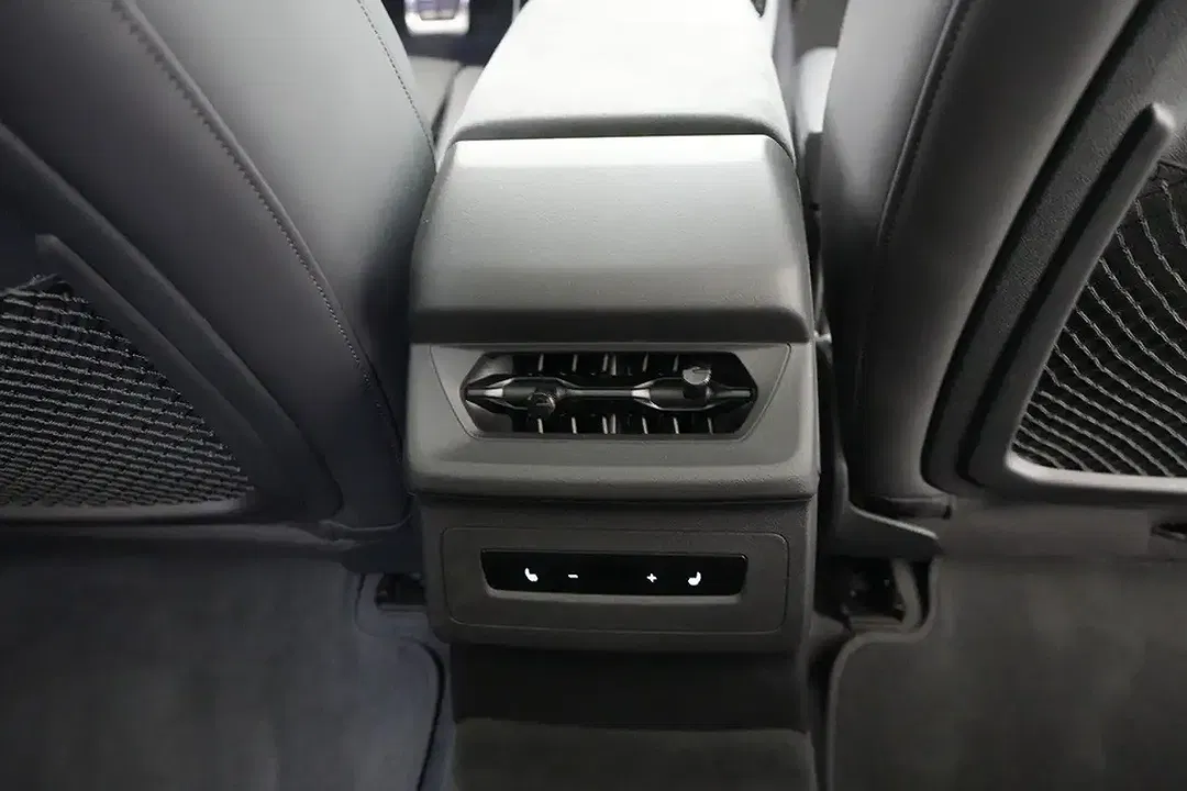 Audi A6 e-tron quattro Avant S line - Thumbnail 15