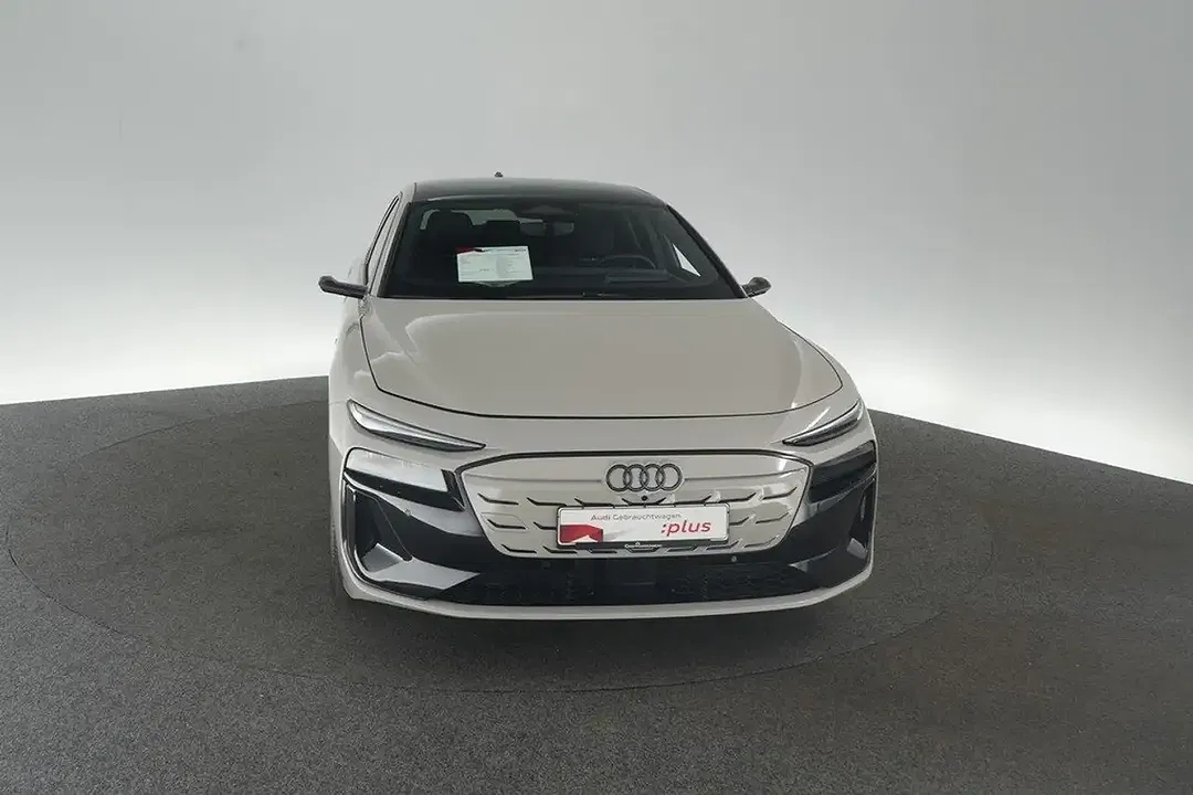 Audi A6 e-tron quattro Avant S line - Thumbnail 3
