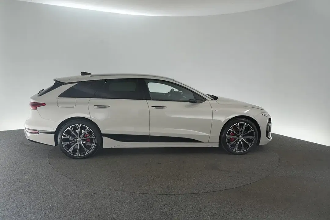 Audi A6 e-tron quattro Avant S line - Thumbnail 6