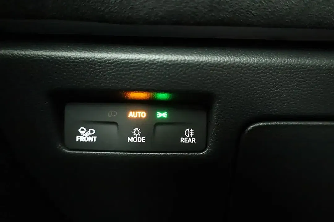 Volkswagen Passat Variant TDI DSG 4Motion R-Line Black - Thumbnail 9