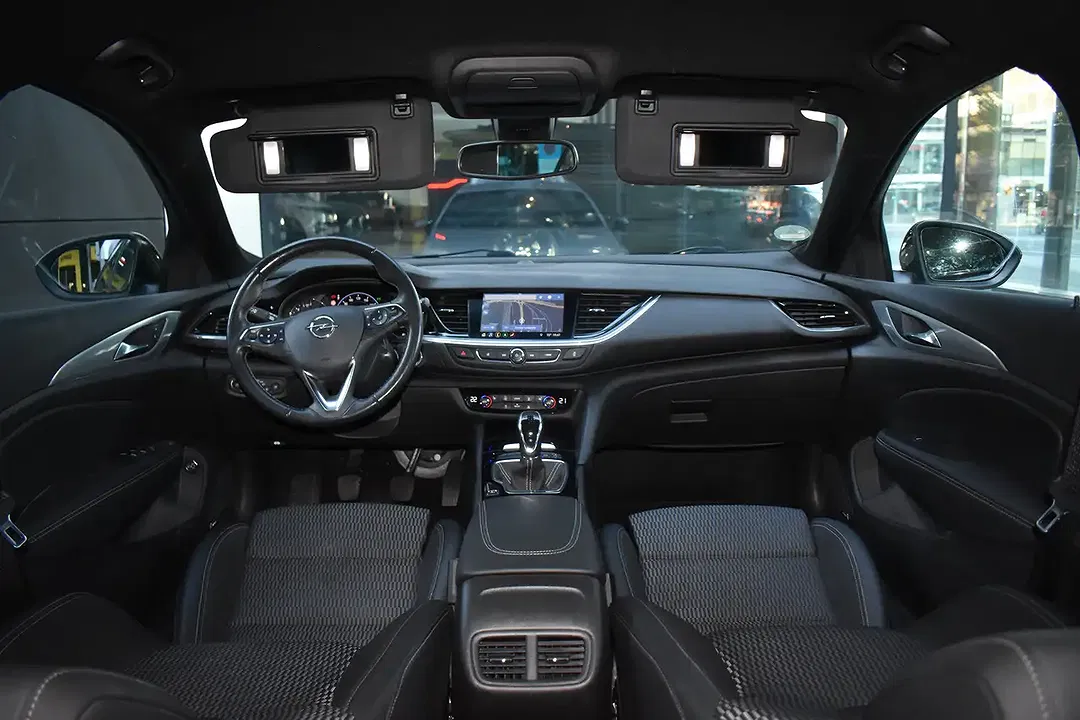 Opel Insignia 2.0 - Thumbnail 4